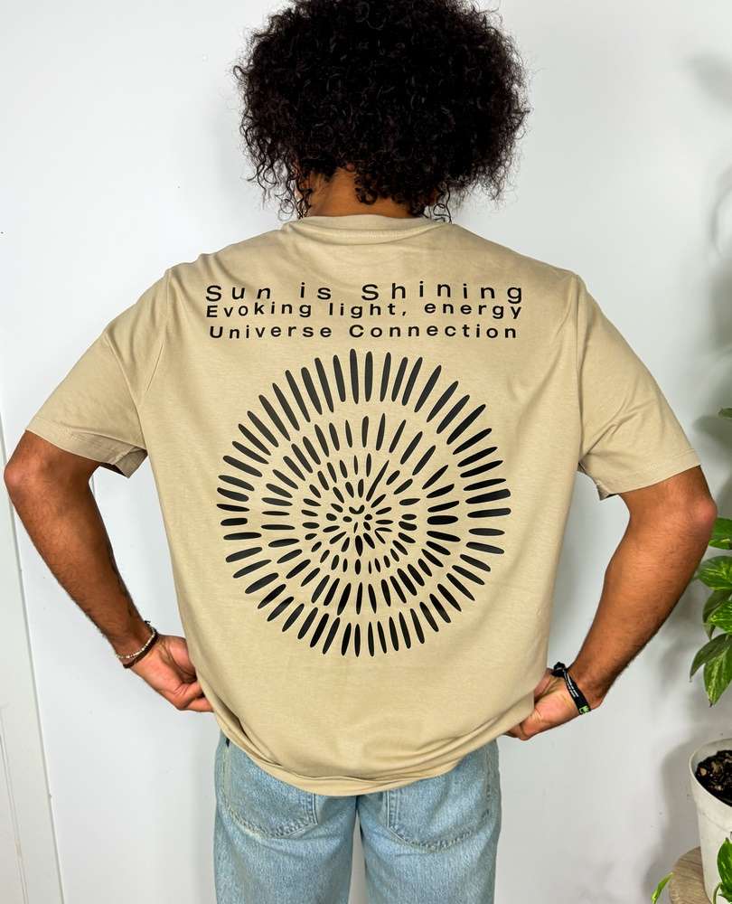 T-Shirt "Sun is Shine" – A Energia do Sol - Coleção Essence Kaya - Algodão Orgânico